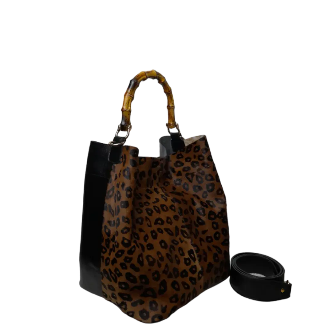 Claire Jaguar e borsa in pelle nera da donna