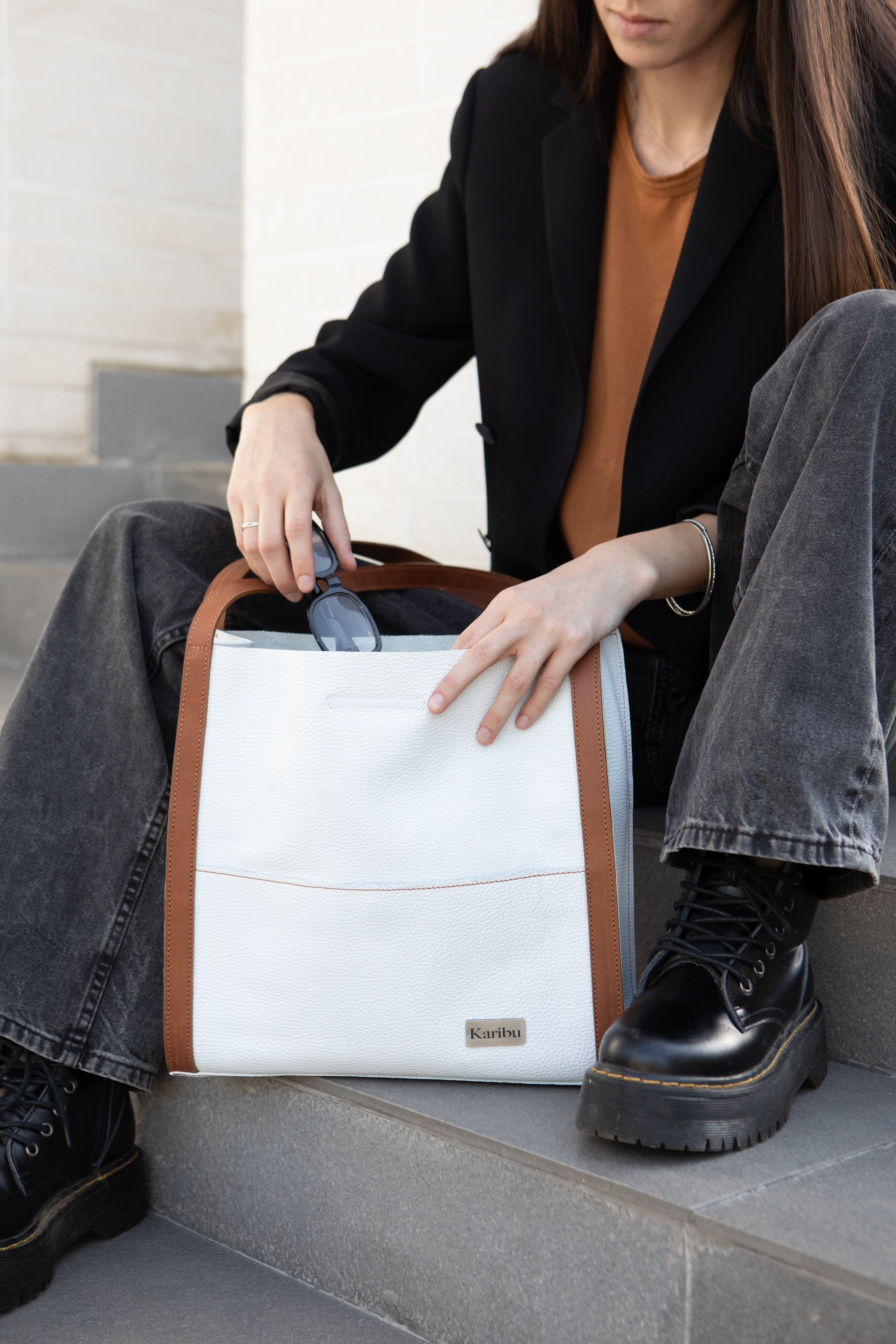 Borsa a tracolla Dominga Bianca color Caffè