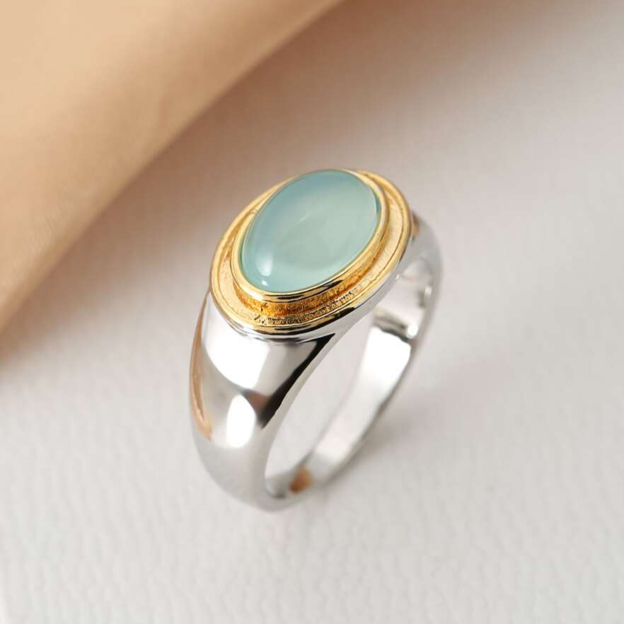 GABI | Anello vintage con pietra lunare verde